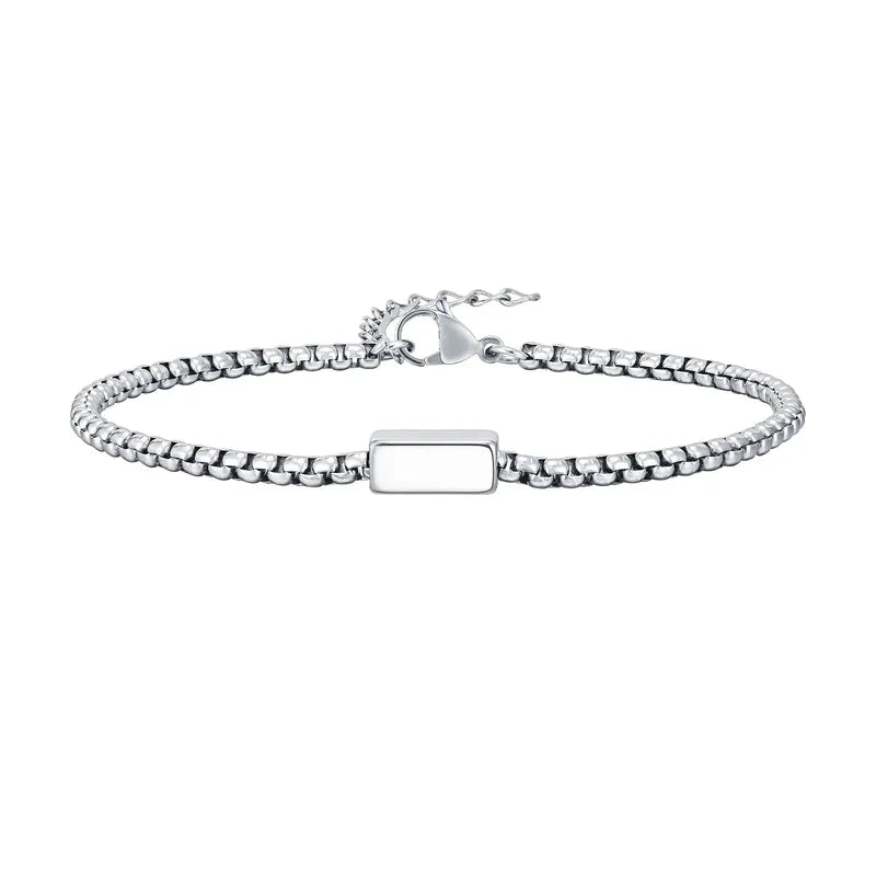 Customised Men's Bracelet – Kinship Box Chain Bracelet in the Silver finish with a blank engravable tab.