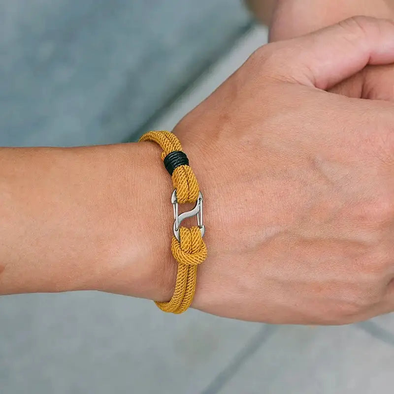 Men Bracelet Rope – Current Milan Cord Bracelet in Dark Blue, worn on the wrist