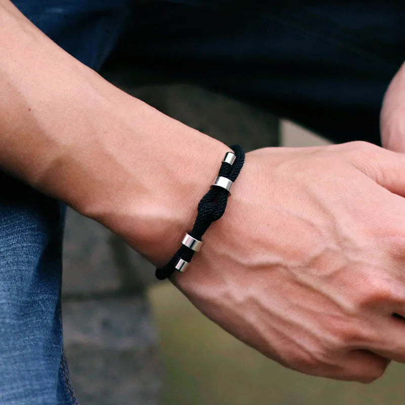 Men Bracelet Rope – Vow Adjustable Cord Bracelet in black, worn on the wrist