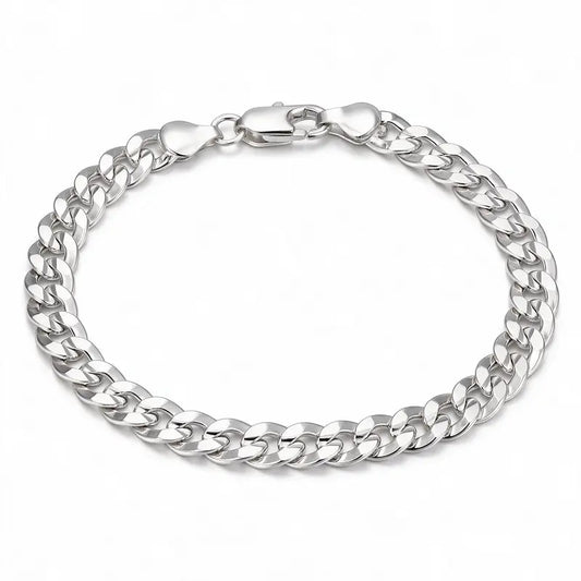 925 sterling silver diamond-cut flat curb chain bracelet with a lobster clasp, product photo on white background