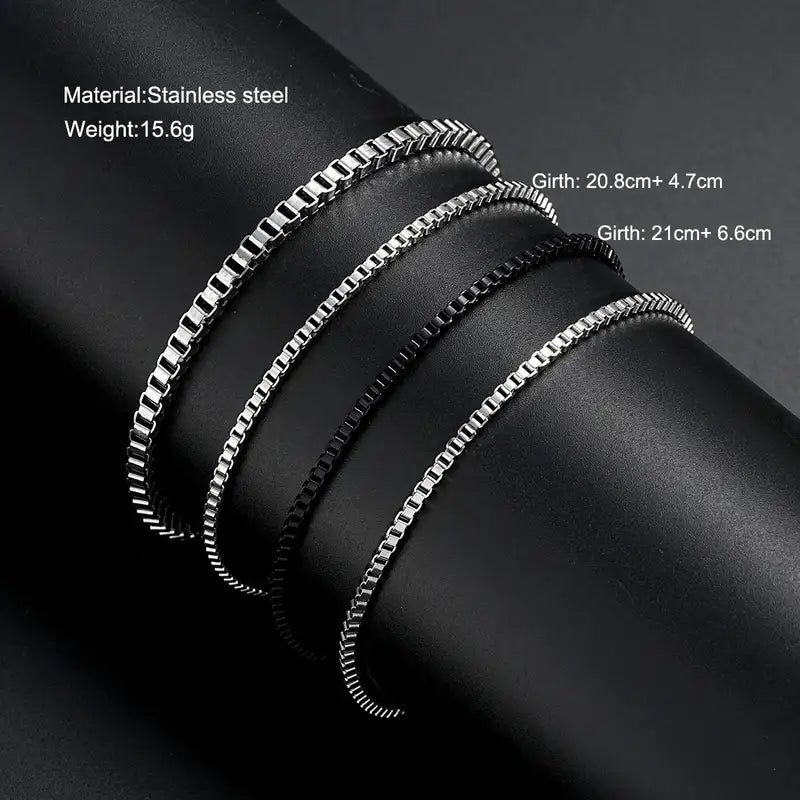 Diagram showing the material, weight and length of the box chain bracelet set