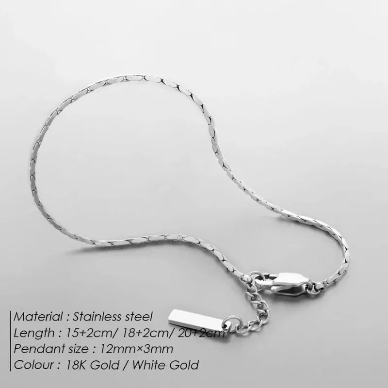 Men's Bracelet Gold designed with a slim geometric chain that pairs perfectly with luxury watches.