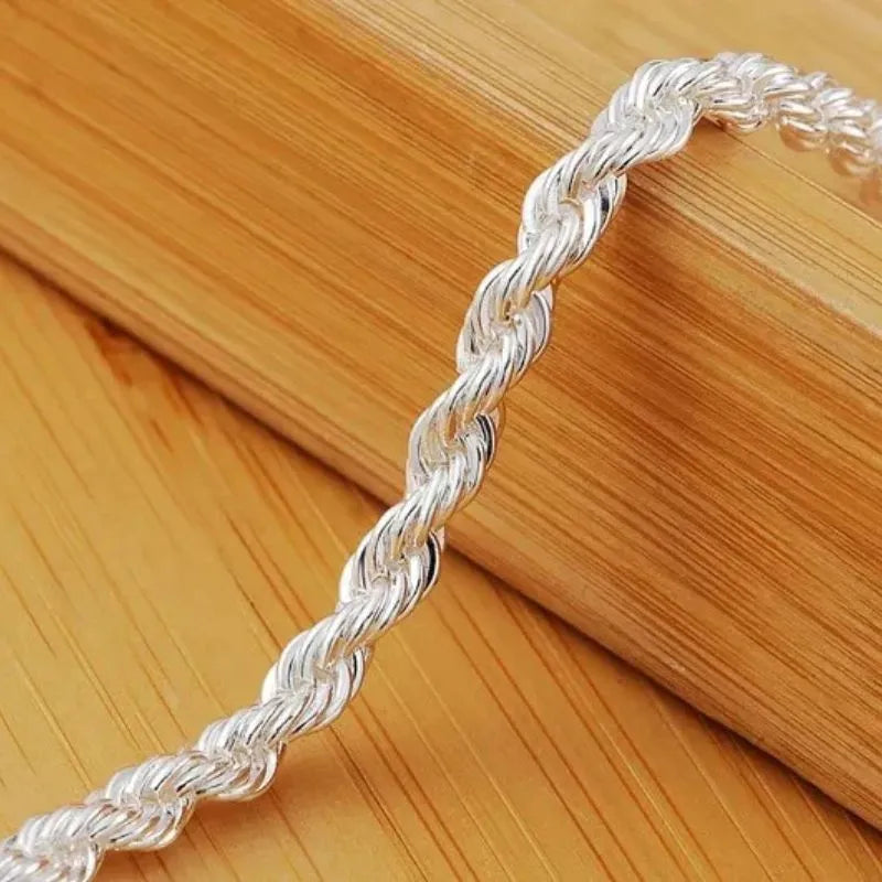 Detailed view of the Prestige Twisted Rope Bracelet highlighting the polished 925 sterling silver craftsmanship.